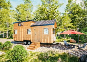 Exploring the Freedom of Tiny Living: A 204 Square Foot Home on Wheels