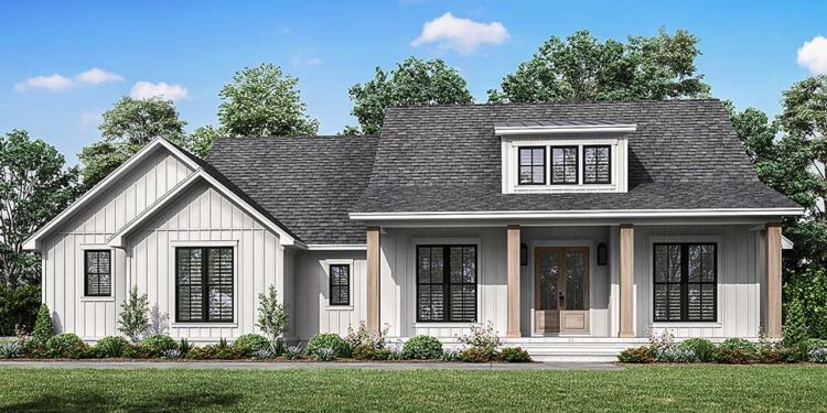Discover the Perfect Single-Story Traditional Home: 4 Bedrooms, 2 Full Baths, and 1 Half Bath